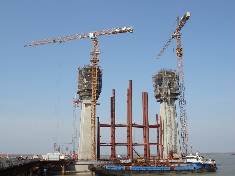 P300、C7022 南京四橋.jpg